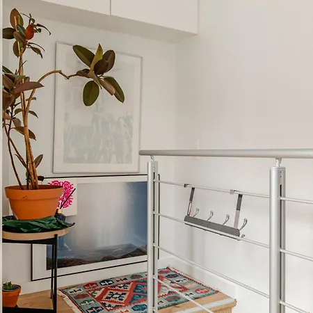 Veeve - Petit Delights Hotel Paris