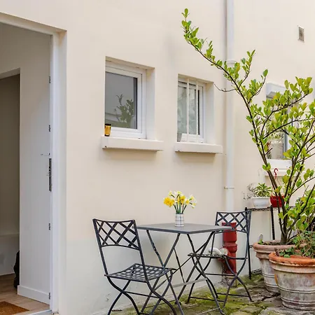 Veeve - Petit Delights Hotel Paris