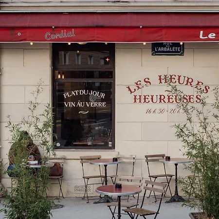 Hotel Veeve - Petit Delights Paris